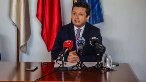 Covid-19: Secretário da Saúde dos Açores admite &quot;semanas intensas&quot; de casos