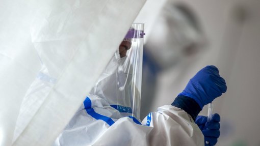 Covid-19: Açores com 1.566 novos casos e um óbito nas últimas 24 horas