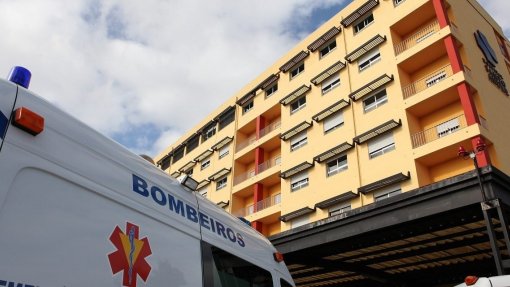 Covid-19: Mais de 100 profissionais do hospital de Leiria em isolamento