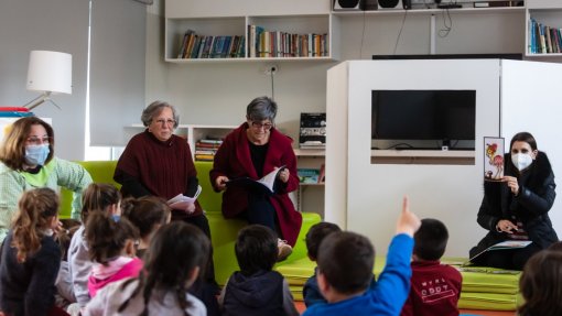Projeto em Santo Tirso põe mais velhos a ler para os mais pequenos nas escolas