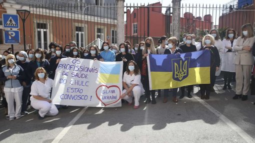 Ucrânia: Cerca de 100 profissionais de saúde solidários com povo ucraniano no Hospital S. José