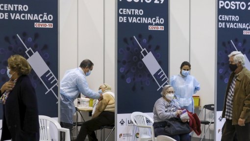 Covid-19: Centro de vacinação na FIL em Lisboa encerra a partir de domingo - Câmara