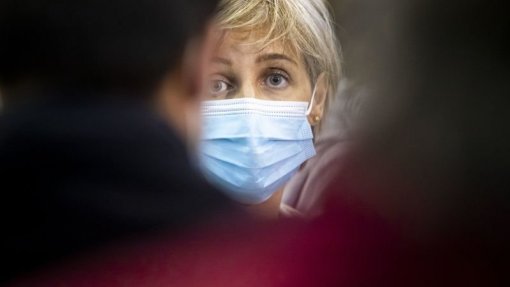 Covid-19: Ministra da Saúde diz que alivio de restrições em abril deverá avançar