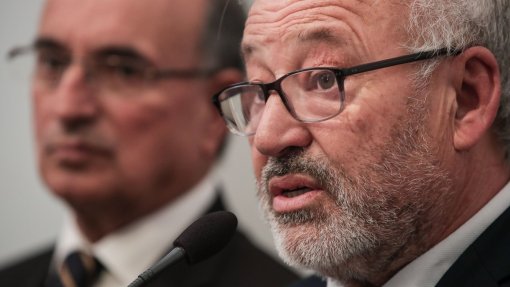 Covid-19: Freguesias apresentaram mais de 40 milhões de despesas que ainda não foram pagas