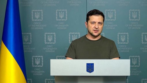 Ucrânia: Zelensky denuncia ataque a hospital pediátrico e maternidade em Mariupol