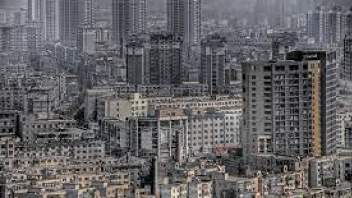 Covid-19: China confina cidade de nove milhões de habitantes devido a surto