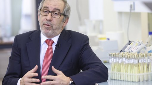 Covid-19: Foco passou de número de casos diários para hospitalização – INSA