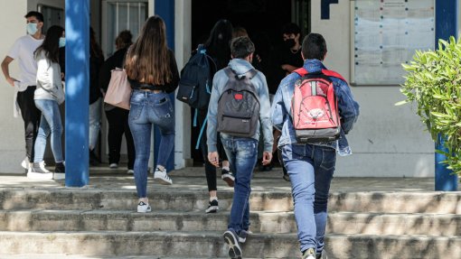 Escolas apoiam alunos afetados pelas imagens da guerra na Ucrânia