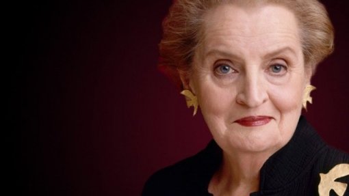 Morreu Madeleine Albright, primeira mulher secretária de Estado nos EUA