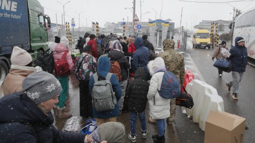 Ucrânia: Um mês de ofensiva russa provoca na Europa mais de 3,6 milhões de refugiados