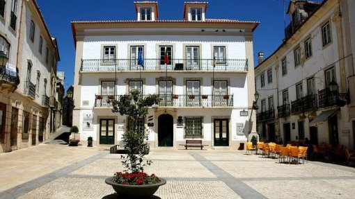 Câmara de Abrantes formaliza aceitação de competências na área da Saúde
