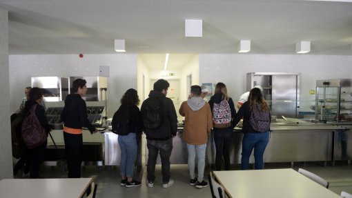 Feira e UP em projeto para alterar alimentação de estudantes e famílias com apoio UNESCO