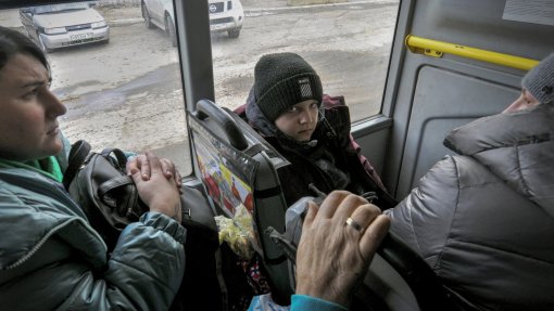 Ucrânia: Ordem dos Psicólogos divulga guia para apoiar quem quer ajudar