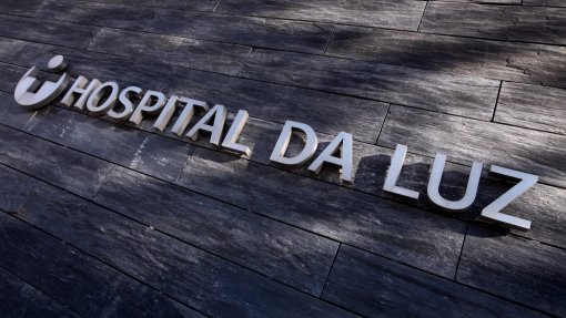 Ucrânia: Hospital da Luz apoia cuidados de saúde, formação e envio de material médico