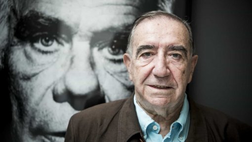 Morreu o psiquiatra Afonso de Albuquerque, pioneiro no estudo do stress de guerra em Portugal