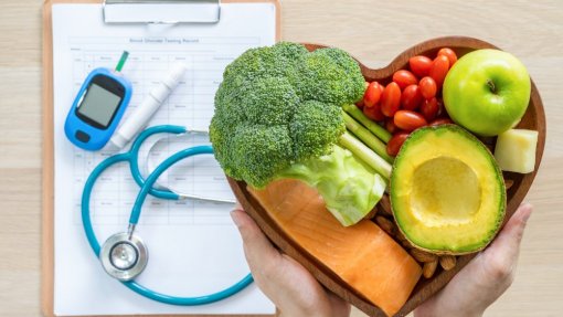Ordem estima que seriam necessários mais cerca de 800 nutricionistas no SNS