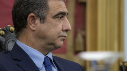 Bolieiro diz ser “inaceitável” que SNS seja um “serviço do continente”