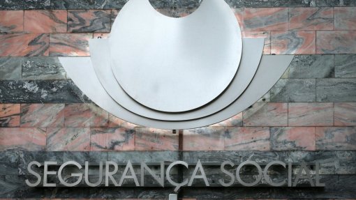 OE2022: Excedente da Segurança Social deverá aumentar em 342,2 ME para 2.596 ME