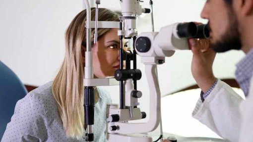 Oftalmologia da Guarda reduz para metade tempo de espera para primeira consulta