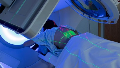 Associação Oncológica do Algarve &quot;incrédula&quot; com possível transferência de radioterapia para Sevilha