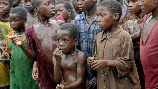 Unicef alerta para uma iminente explosão de mortes de crianças com fome no Corno de África