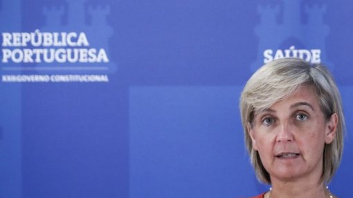 Comissão de acompanhamento reúne-se hoje com ministra da Saúde e administrações regionais