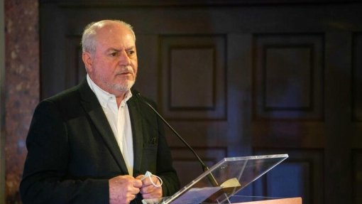 Presidente da Câmara de Setúbal diz que encerramento da urgência de obstetrícia é reflexo da falta de investimento no SNS
