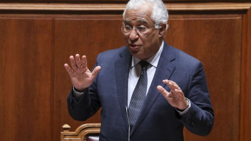 Costa confirma que criação de carreira de técnico auxiliar de saúde “está prevista” no OE