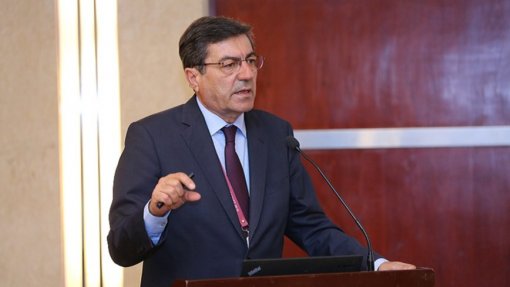 Sala de &#039;chuto&#039; no Porto ajudará a &quot;ganhar confiança&quot; dos consumidores - SICAD