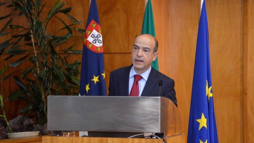 Governo dos Açores propõe atualização do valor do trabalho médico suplementar em urgências