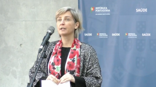 Ministra sublinha importância de funcionamento em rede no SNS