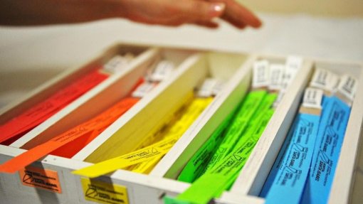 Doentes triados com senha azul ou verde vão ser reencaminhados para os cuidados de saúde primários - ACSS