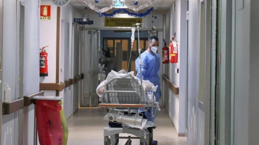 Bastonário dos médicos defende criação da especialidade de Medicina de Urgência