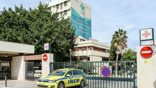 Câmara de Lagos exige ao Governo meios para evitar fecho de urgências