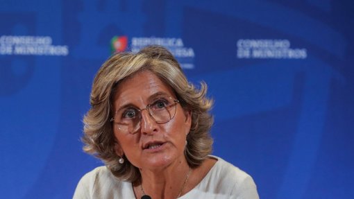 PRR tem 128 milhões de euros para recuperação e construção de novos centros de saúde - Ministra