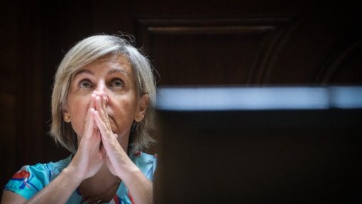 Governo aprova diploma para estabilizar equipas médicas nas urgências dos hospitais