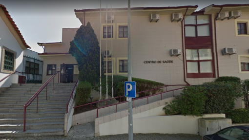 Utentes de Gaia exigem reabertura dos SASU dos Carvalhos e de Soares dos Reis