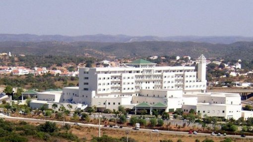 Bloco de partos do Hospital de Portimão encerrado entre hoje e segunda-feira