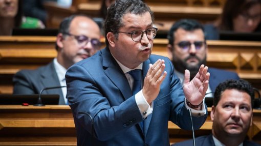 PSD chama ao parlamento novo regime remuneratório dos médicos nas urgências