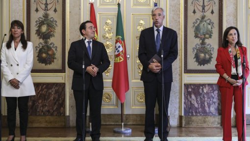 Ucrânia: Portugal e Espanha garantem que vão manter e reforçar apoios