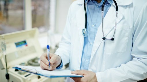 Ordem quer fiscalização da norma sobre contratação de médicos sem especialidade