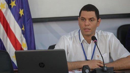 Covid-19: Fim de máscaras e certificados é “vitória” para Cabo Verde – diretor de Saúde
