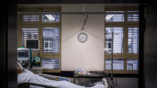 Covid-19: Ocupação hospitalar e mortalidade estabilizadas em Portugal – relatório