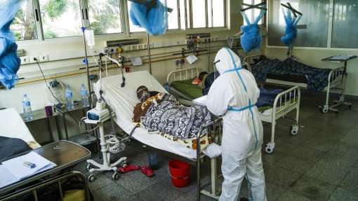 Médicos moçambicanos marcam primeira greve da função pública em nove anos