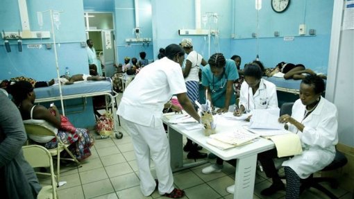 Situação nos hospitais angolanos &quot;controlada&quot; apesar de greve dos enfermeiros