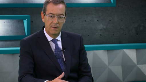 Covid-19: Reunião do Infarmed vai colocar as pessoas em &quot;estado de alerta&quot; - Bastonário