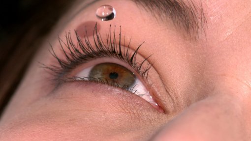 Farmacêutica recolhe lotes de gotas para os olhos comercializadas em Portugal
