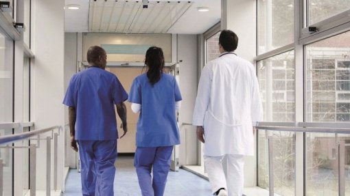 Secretário da Saúde dos Açores garante que todos os médicos vão receber o mesmo valor pelas horas extra