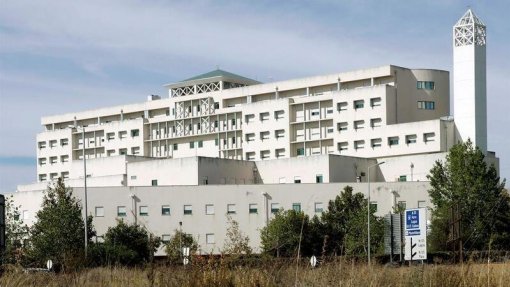 Reabriu hoje de manhã bloco de partos de Portimão encerrado desde terça-feira