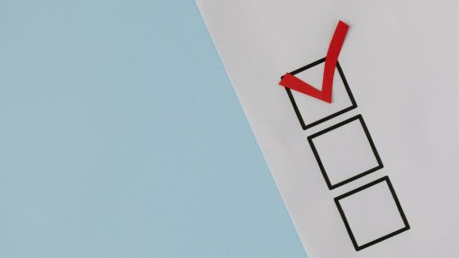 Médicos escolhem a partir de terça-feira novo bastonário entre seis candidatos